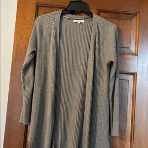 Elegant Gray Women's Cardigan